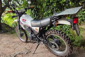 Yamaha XT 550 - enduro - epoca - ASI