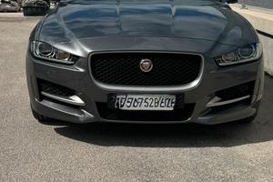 Jaguar XE 2.0 awd