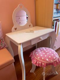 Consolle trucco bambina con specchio e sgabello