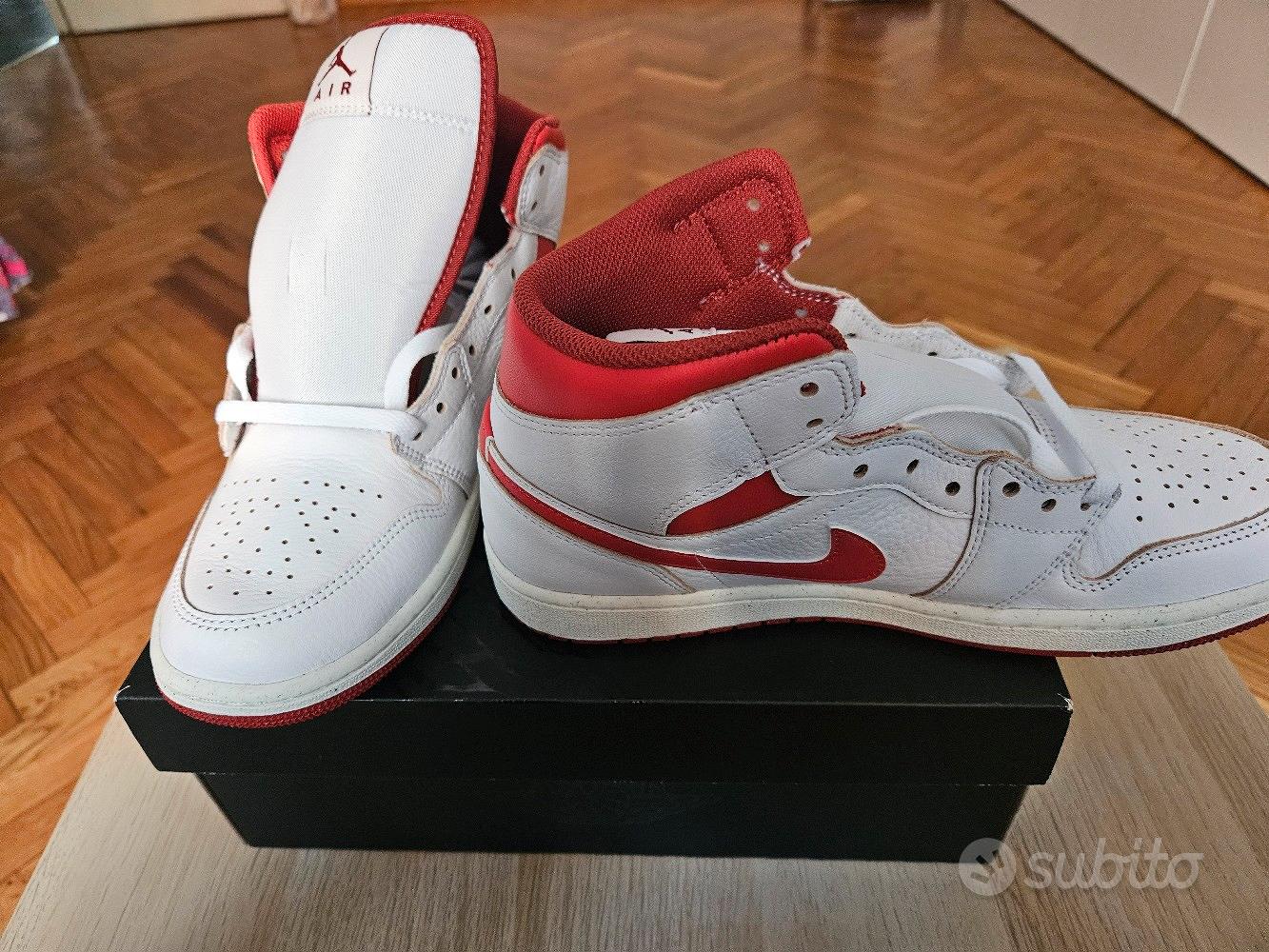 nike air Jordan mid bianche e rosse Abbigliamento e Accessori