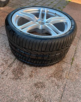 Cerchio gomma 295/30/r19 Audi RS