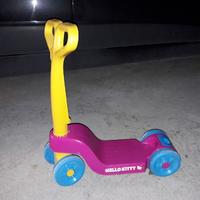 Monopattino 4 ruote hello kitty