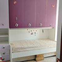 Cameretta singola di seconda mano