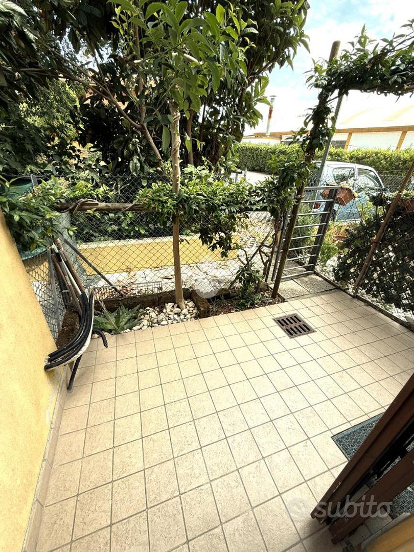 3 LOCALI A VALLEFOGLIA - Vista 6