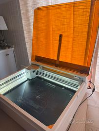Macchina per taglio e incisione laser / stampante