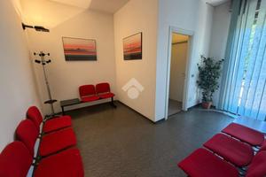 UFFICIO A CESANO BOSCONE