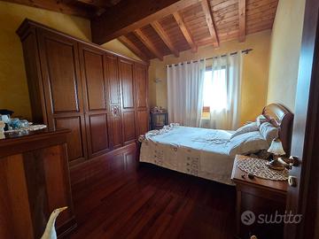 Camera da letto massello di noce nazionale