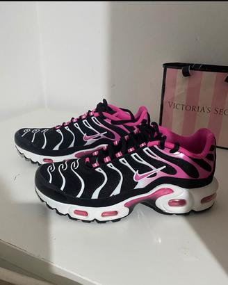 TN NIke