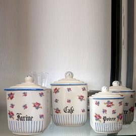 quattro barattoli da cucina in ceramica