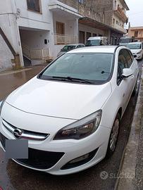 Opel Astra j 1.6 110 cv