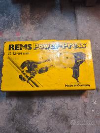 Pressatrice multistrato Rems