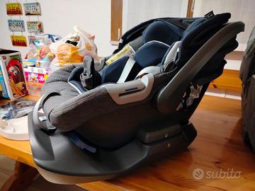 ovetto Inglesina aptica, con base no isofix