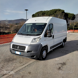 Fiat ducato trasporto moto 2.3 td H2 L2
