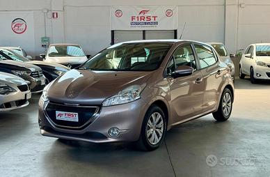 Peugeot 208 1.2 VTi 82 CV 5 porte Allure