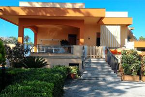 Casa di 150mq al piano terra con 50mq di veranda