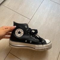 Converse in pelle nera