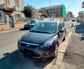 Ford Focus GPL station wagon