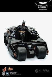 Hot Toys MMS69 1/6 Tumbler Batman Batmobile nuova