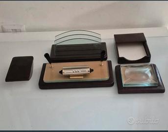 set da srivania Omas