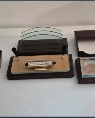 set da srivania Omas