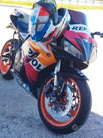 CBR 1000 RR