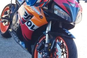 CBR 1000 RR