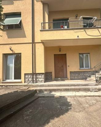 Appartamento di 100 m² con 3 locali e box auto a G