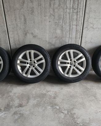 Set 16" VW Cleveland + Barum 4Stagioni 90% Dot2025