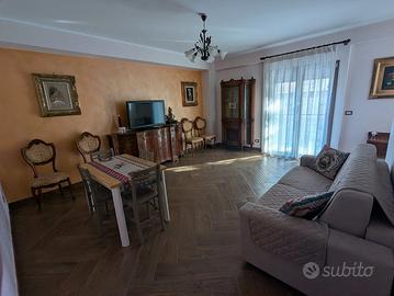 3 Vani Arredati con Terrazza