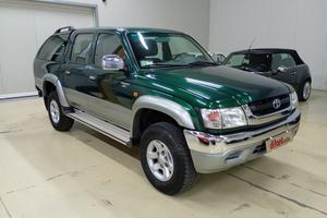 Toyota Hilux 2.5 D-4D 4WD 4p.Double Cab Pup.SR5
