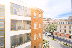 2 LOCALI A ROMA