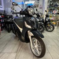 Piaggio Beverly 350 Piaggio beverly 350 abs asr 20