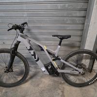 Husqvarna Light Cross, bici elettrica 