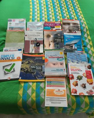 libri 5°S Liceo Artistico Statale