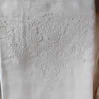 10 lenzuola matrimoniali ricamate a mano