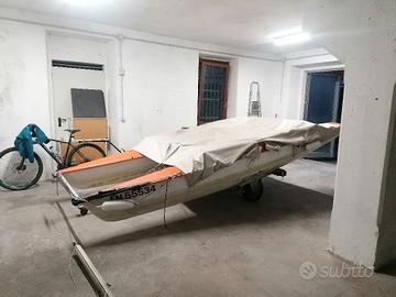 Posto per barca o vehiculo in deposito / magazzino