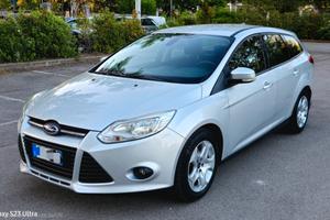 Ford Focus Gpl se garantita 12 mesi ok neopatentat