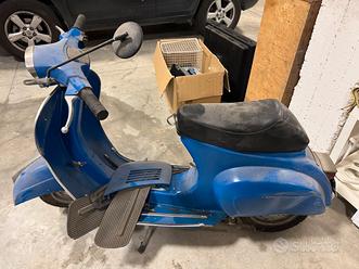 Vespa 50 Special (1978) solo per pezzi di ricambio