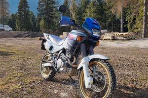 Honda NX 650 Dominator