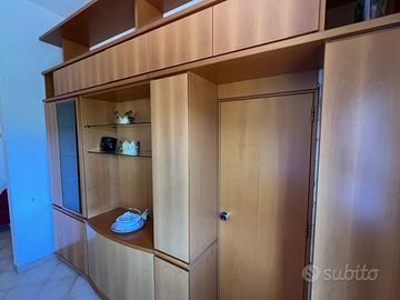 Mobili e complementi d'arredo