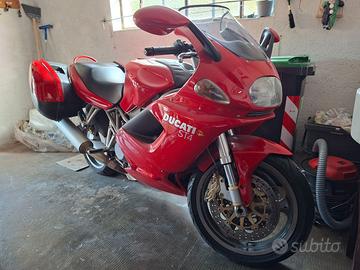 Ducati st4 del 2002