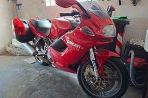 Ducati st4 del 2002