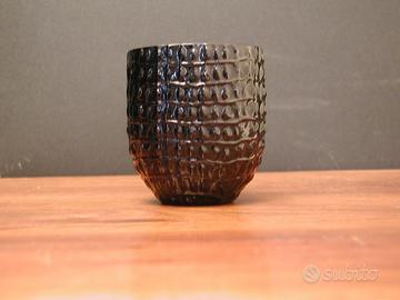 vaso in vetro  lavorato