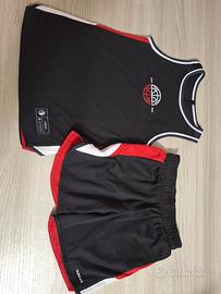 Completo basket misura 5-6 anni