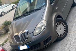 Lancia Musa 1.3 Mtj