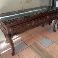 Elegante consolle in legno con piano marmo