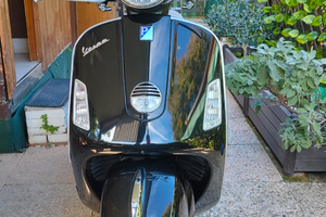 Vespa Gts 250