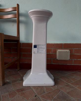 Colonna per lavabo