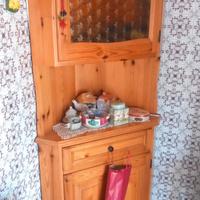 ANGOLIERA +TAVOLINO+PIATTAIA