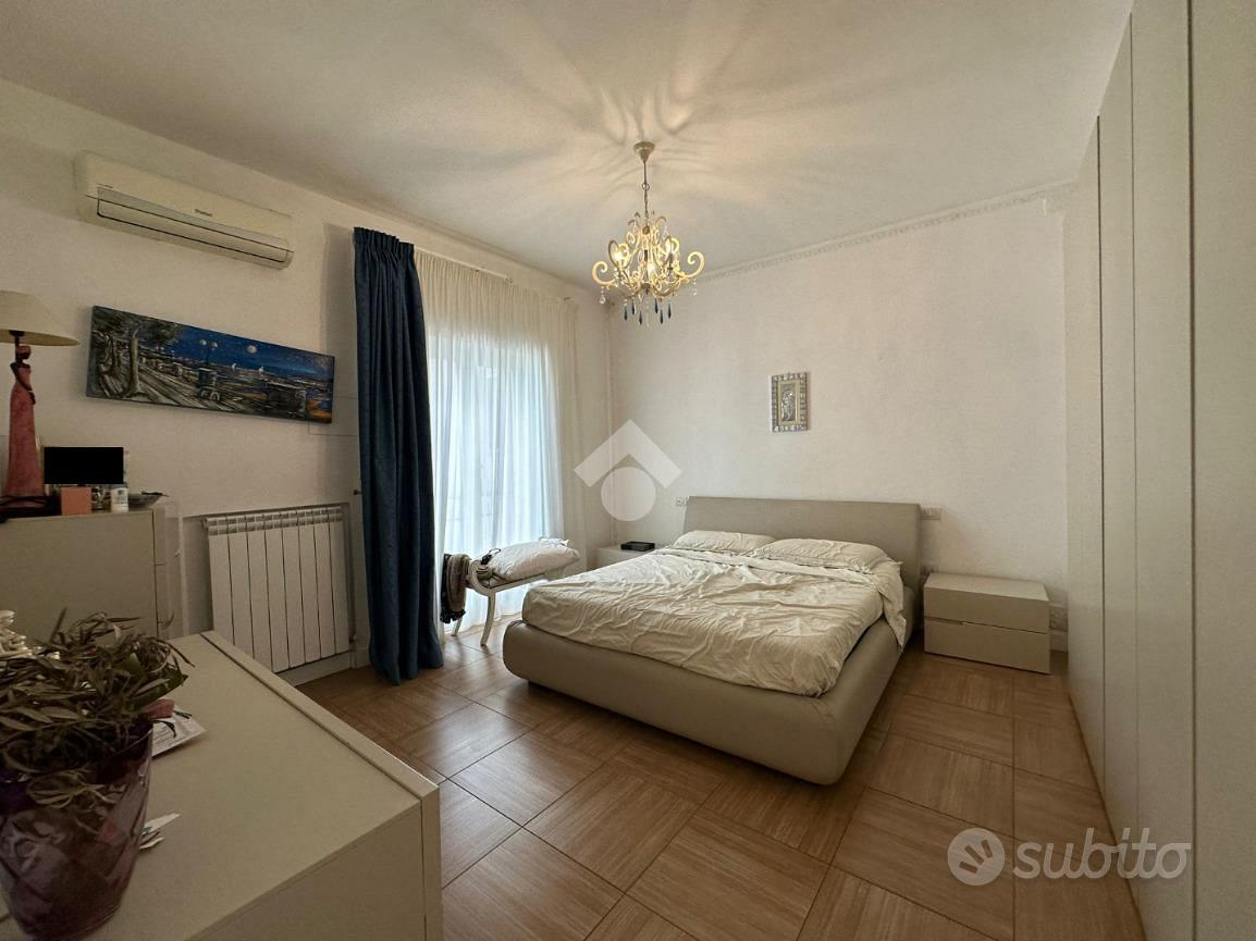 Apartment in Crotone, Parco Samà, Poggio Reale - Altro